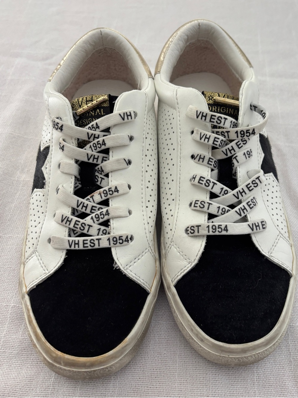 Vintage Havana Black White & Gold Leather Sneakers ~ Women’s Size 6 - Picture 1 of 11